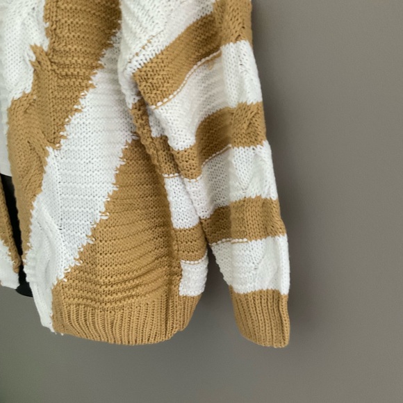 striped knit cardigan - Picture 6 of 9